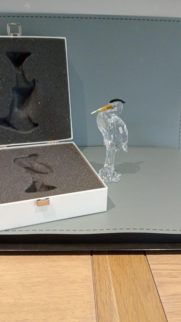 Swarovski - reiger, Enlèvement