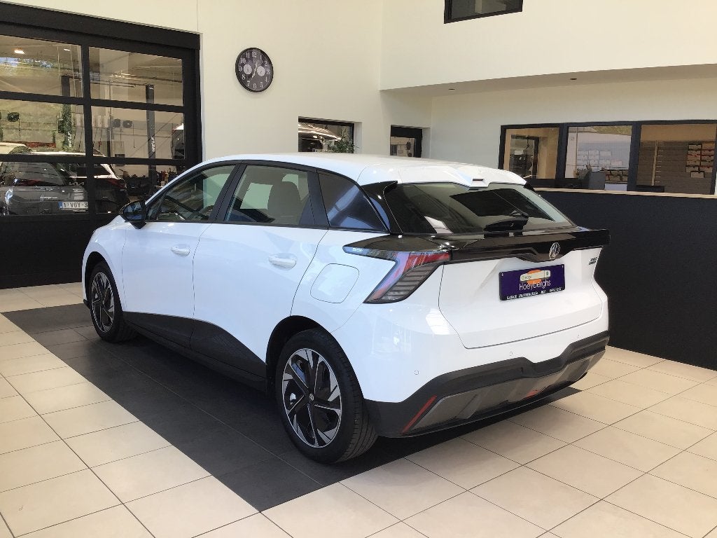 MG4 51 kWh 170PK / 350 KM WLTP / CARPLAY, Autos, https://public.car-pass.be/vhr/a972d00f-fb34-4b90-add8-d38ead56efe5, Achat, Euro 6