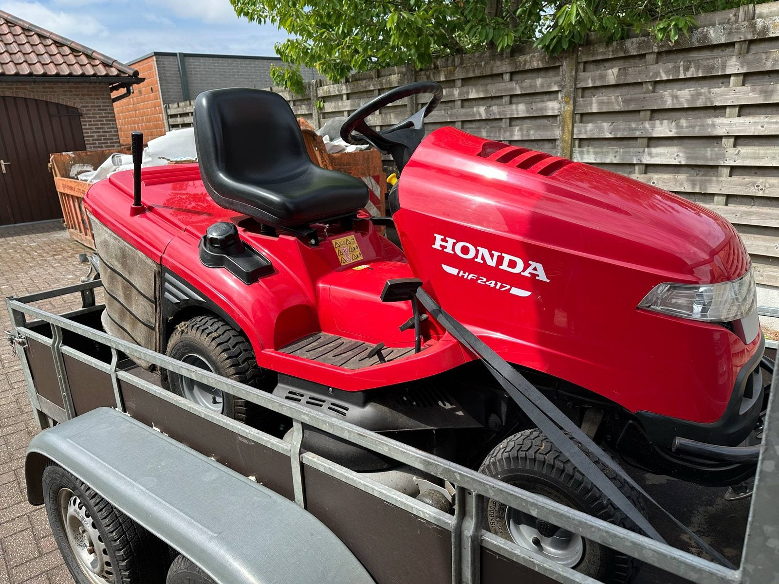 Honda HF2417 zitmaaier – hydrostaat – mulch, Jardin & Terrasse, Enlèvement, Comme neuf, Démarrage électrique