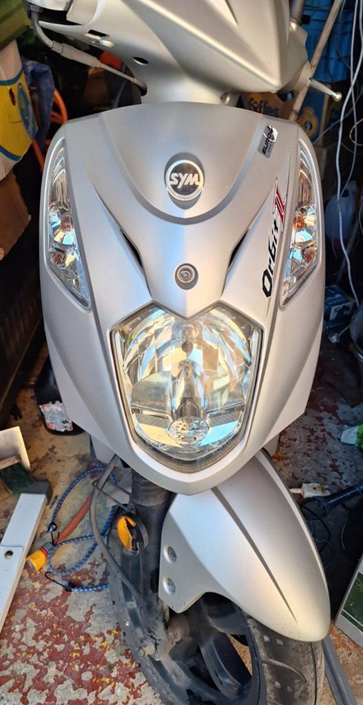 Sym ae05w, Vélos & Vélomoteurs
