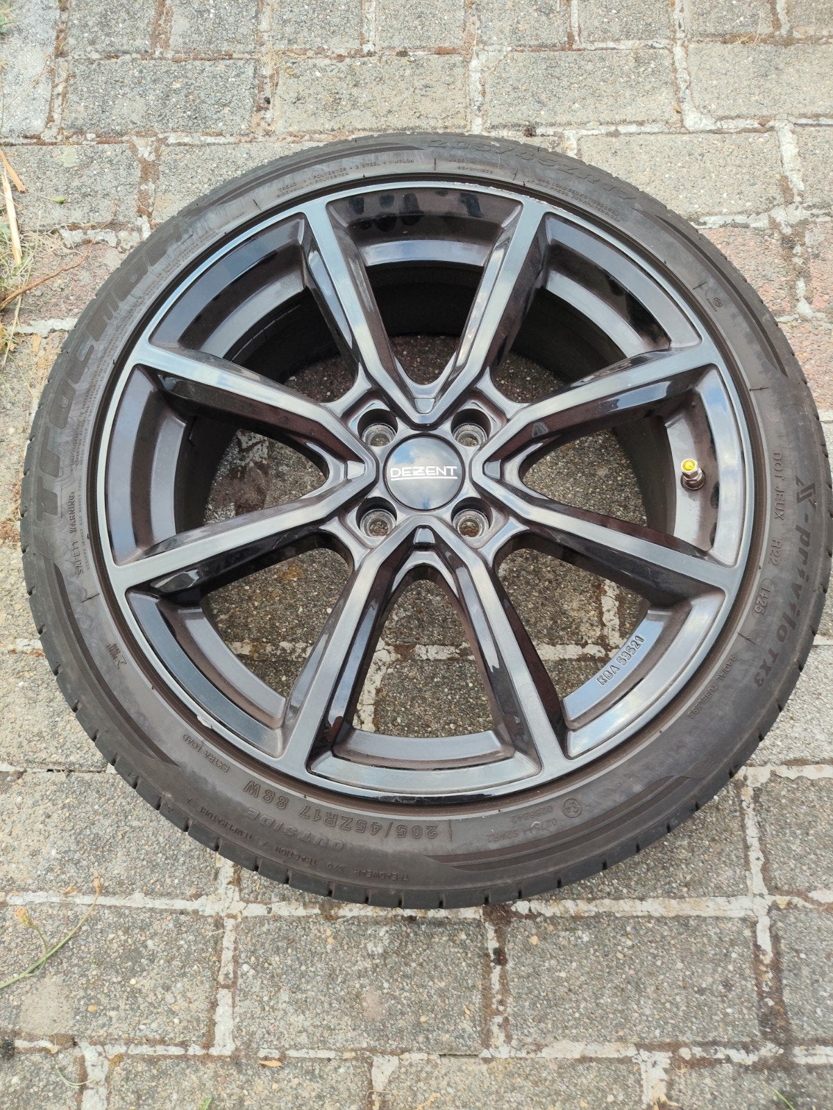 Banden en velgen, Ophalen, Nieuw, 17 inch, 205 mm