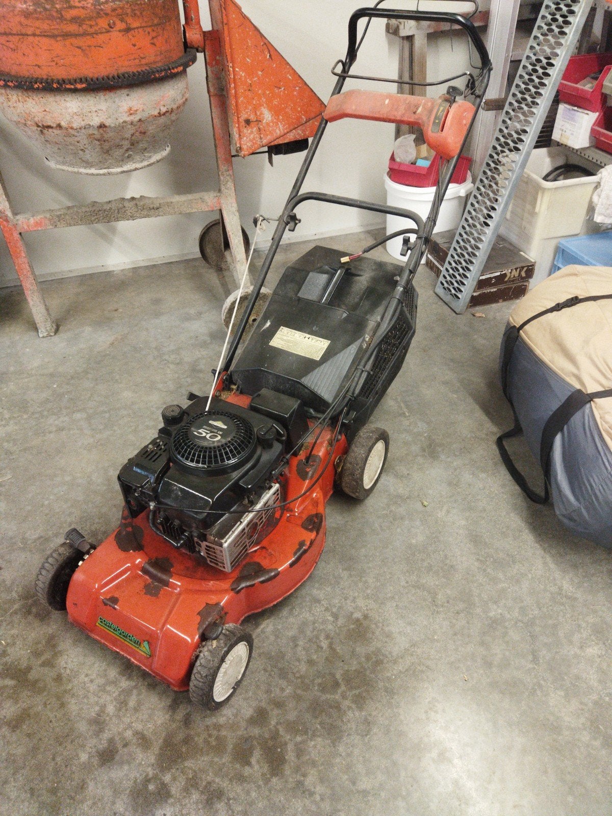 Grasmaaier benzine brigs en Stratton motor, Ophalen