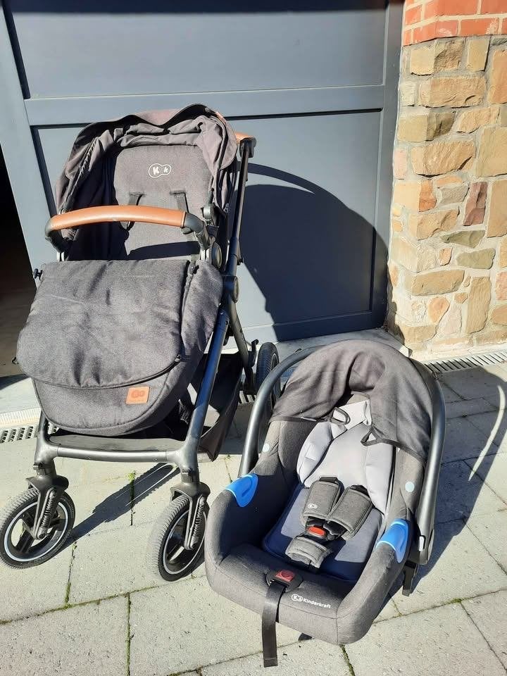 Kinderwagen , maxi cosi , Kinderkraft met alle toebehoren, Ophalen, Zo goed als nieuw