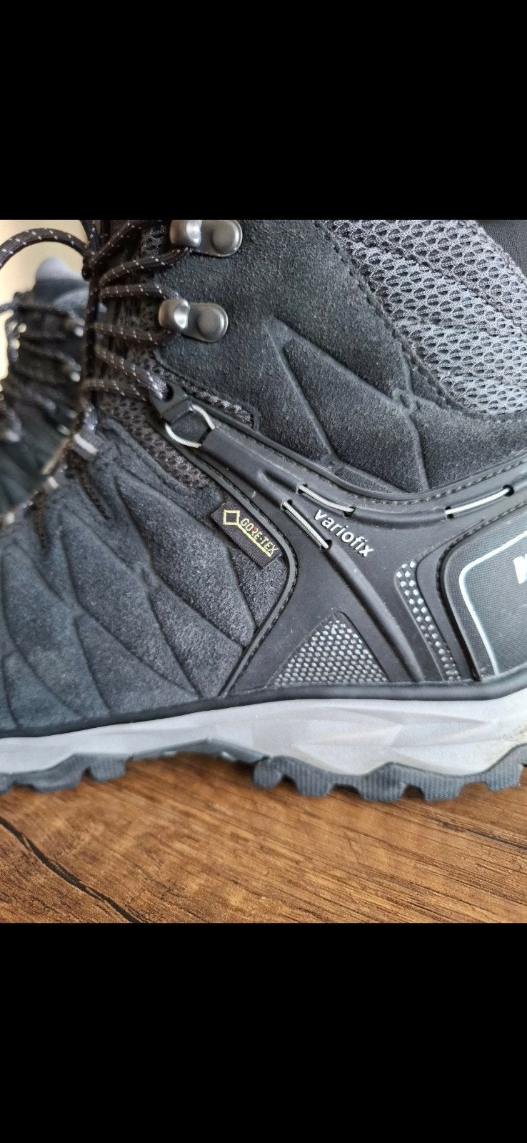 Meindl wandelschoenen nieuwstaat...maat is UK8 =42, Ophalen