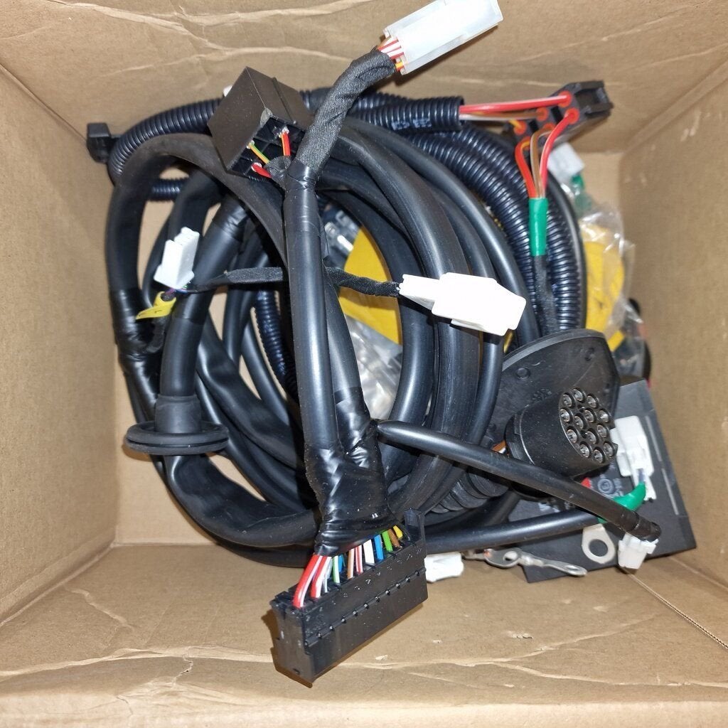 Trekhaak kabelset 13 polig PW5D002573 nieuw Toyota Dodatna C, Auto-onderdelen, Elektronica en Kabels, Nieuw, Ophalen of Verzenden