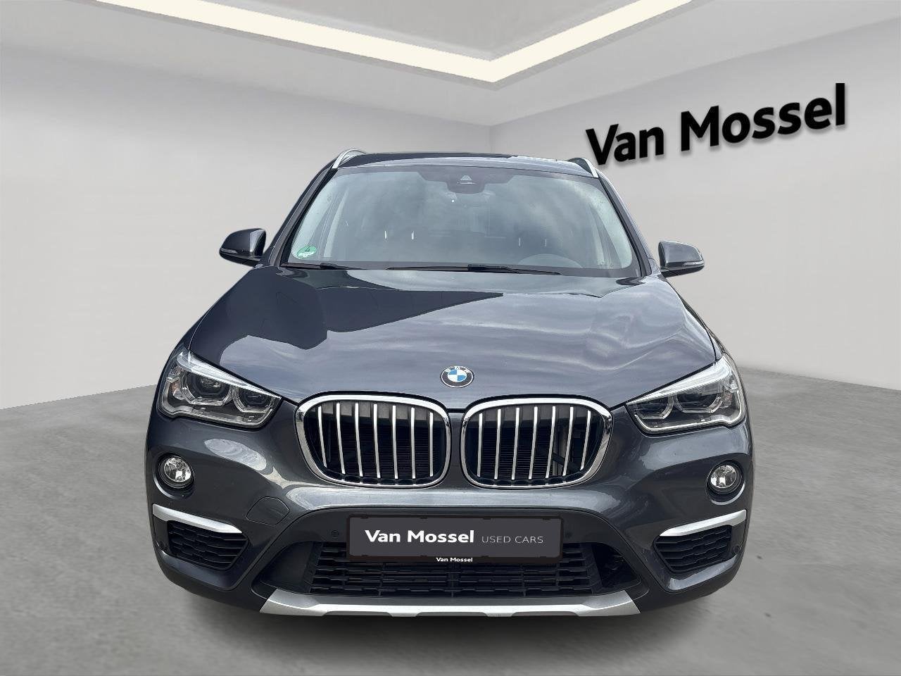 BMW X1 xDrive20i (141 kW) (automatique), X1, Argent ou Gris, Electronic Stability Program (ESP), Entreprise