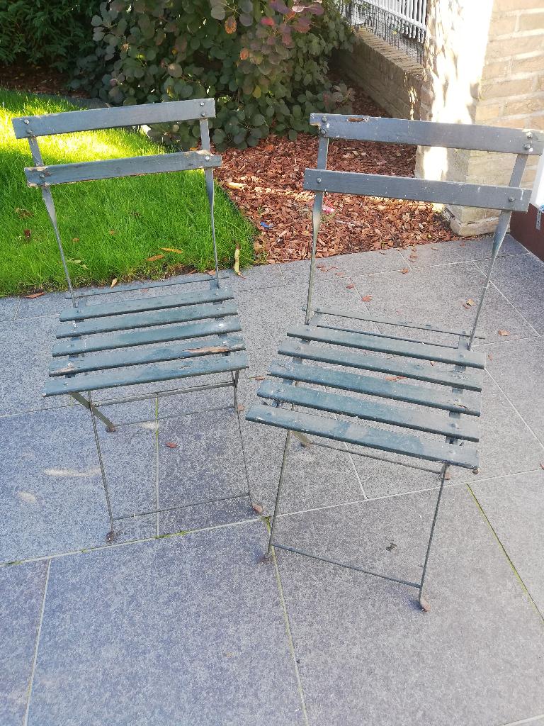 2 oude plooibare bistro stoeltjes, Ophalen, Inklapbaar