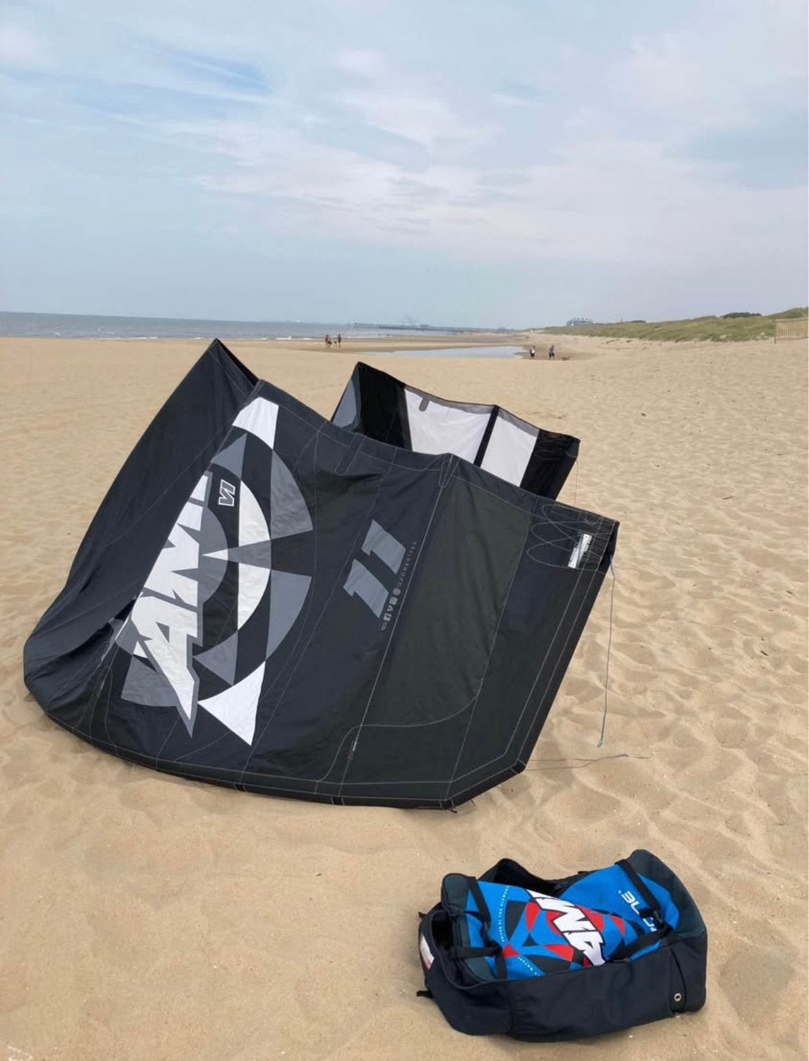 Ozone AMP v1 11m, Sports nautiques & Bateaux, Kite, 11 m², Comme neuf, Enlèvement