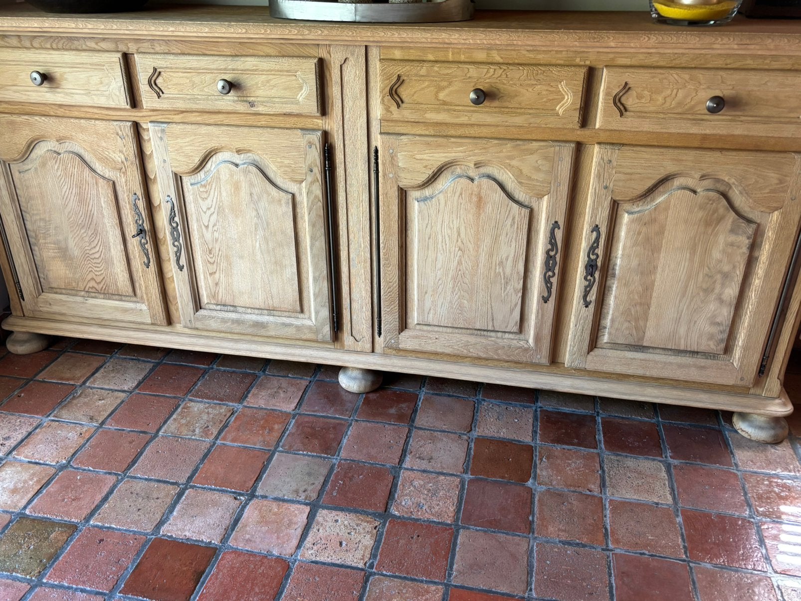 Dressoir, Enlèvement, Utilisé