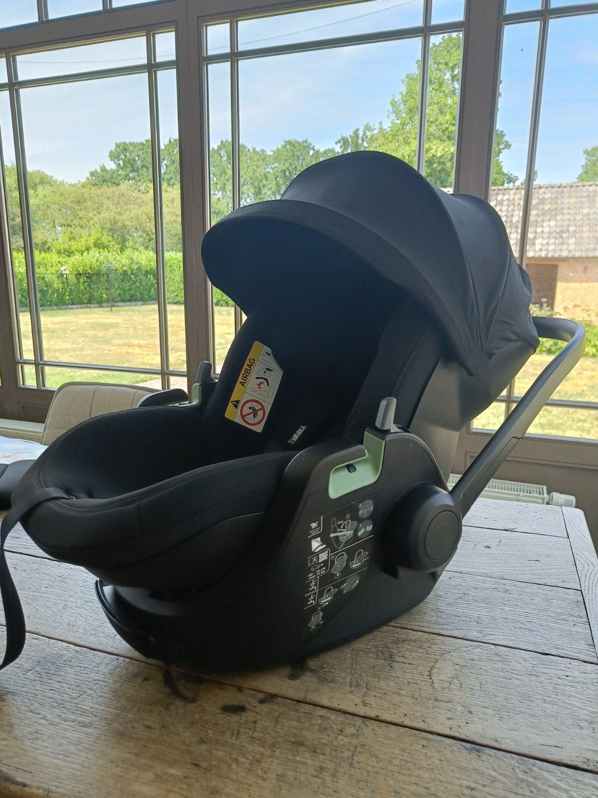 Thule Maple i-Size infant seat (zwart), Zo goed als nieuw, Isofix, 0 t/m 13 kg, Ophalen