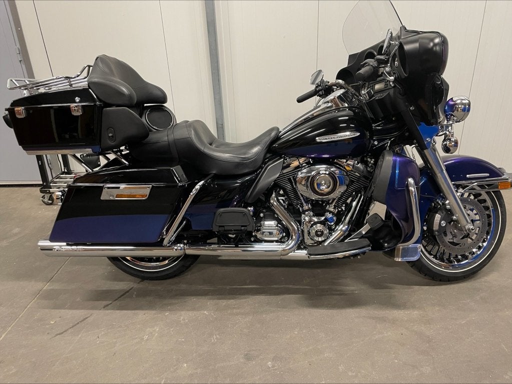 Harley-Davidson TOURING FLHTK ULTRA LIMITED (bj 2010), Customerservices@harley‑davidson.com, Gebruikt, 3700 West Juneau Avenue
WI 53208  Milwaukee, US
