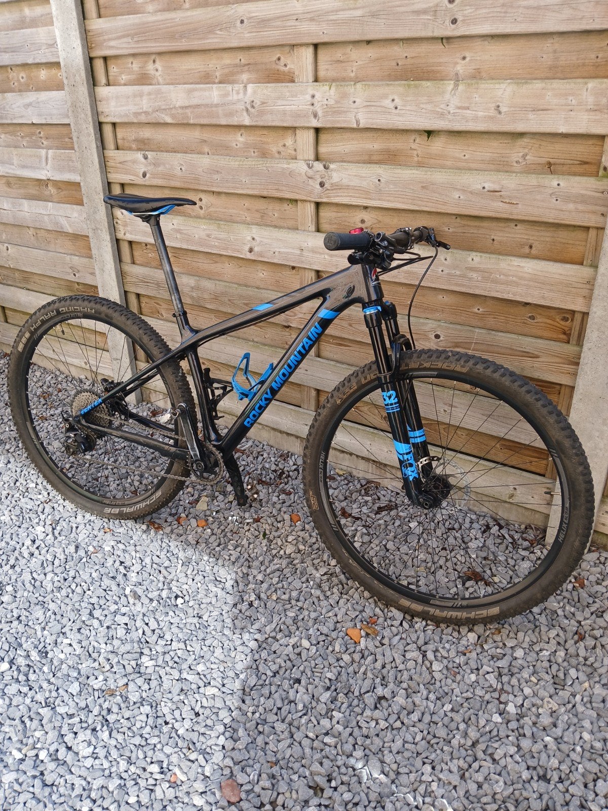 Lichtgewicht Carbon Mountainbike: Rocky Mountain Vertex, Hardtail, Ophalen
