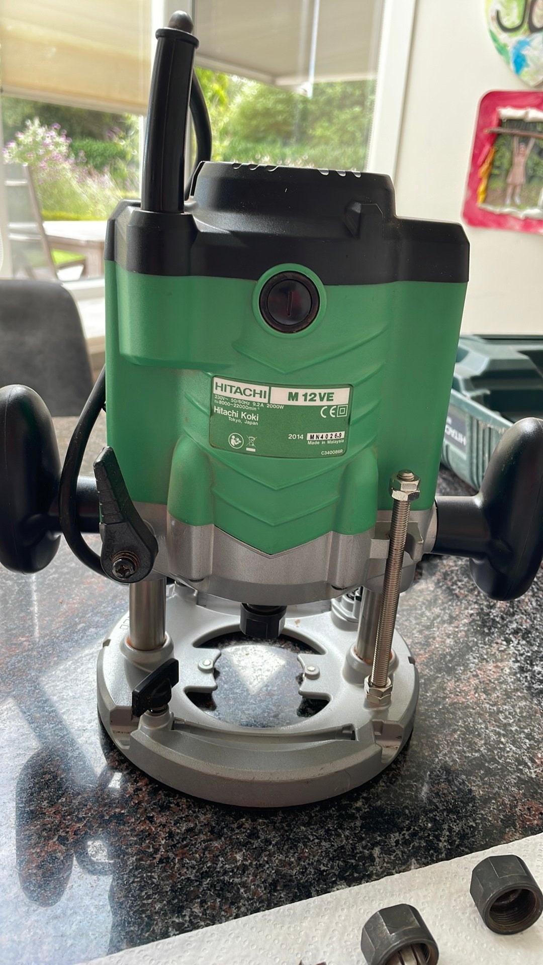 Bovenfrees Hitachi M 12  VE, Doe-het-zelf en Bouw, Gereedschap | Freesmachines, Ophalen, Gebruikt, Elektrisch, Bovenfrees