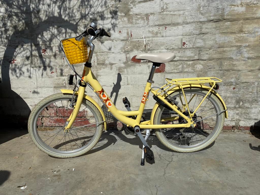 Mooie meisjesfiets, Fietsen en Brommers, Ophalen, Zo goed als nieuw, Versnellingen