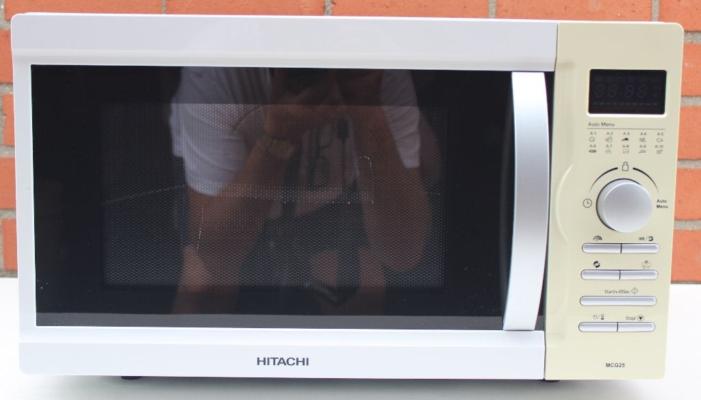 Hitachi MCG 25 Combimagnetron Oven - 900 W, Electroménager, Micro-ondes, Comme neuf, Autoportant, 45 à 60 cm, Gril, Air chaud