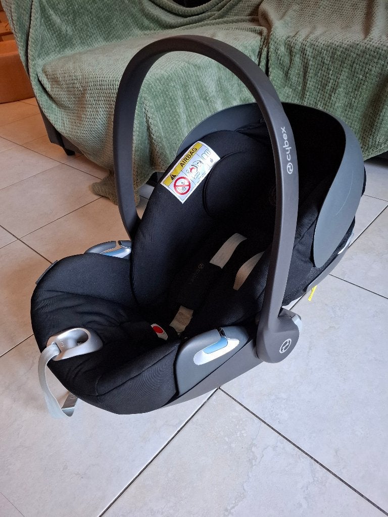 Siège auto/ maxi cosi, Autres marques, Comme neuf, Enlèvement, Ceinture de sécurité ou Isofix