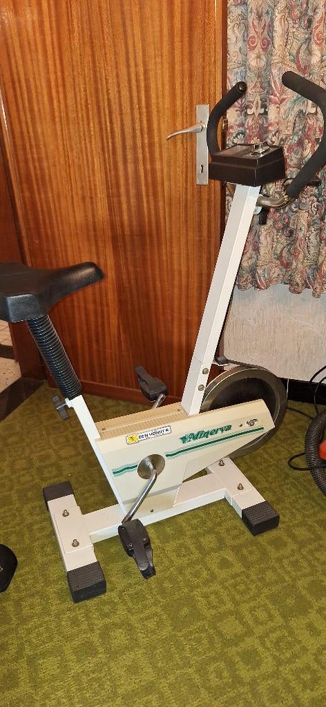 Antieke hometrainer Minerva, Sport en Fitness, Fitnessapparatuur, Ophalen, Gebruikt, Hometrainer