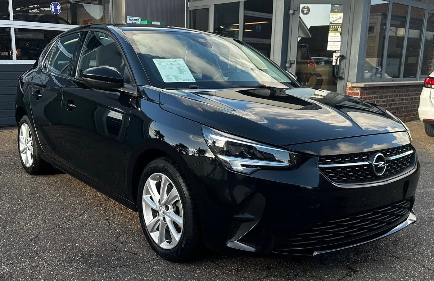 Opel Corsa F 1200Benzine 100Pk 5Drs Elegance Edition +Sensor, Auto's, Voorwielaandrijving, 116 g/km, Gebruikt, 1199 cc