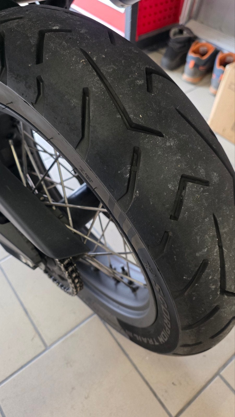 a vendre husqvarna  expedition 24, Selle chauffante, 901 cm³, Occasion, Plus de 35 kW