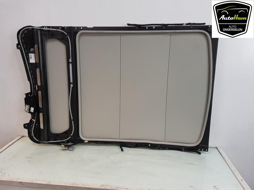 SCHUIF-KANTELDAK Renault Kadjar (RFEH) (|912506482R|), Auto-onderdelen, Gebruikt, Renault, Peter-Huppertz-Straße 5
51063  Köln, DE