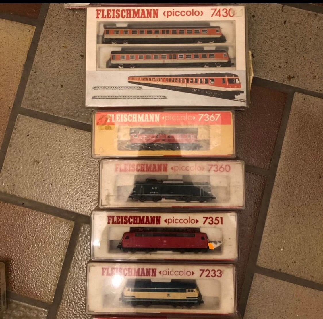 FLEISCHMANN 5 locomotives, Enlèvement, Comme neuf