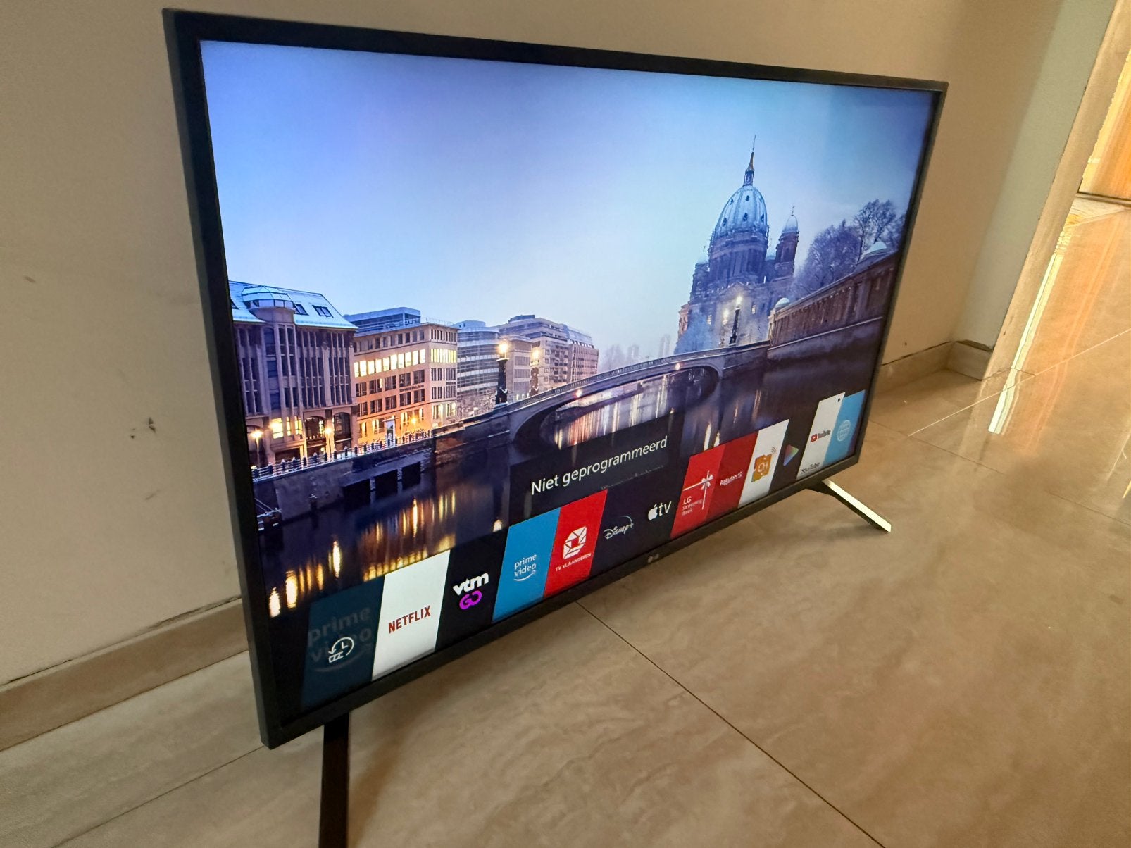 Téléviseur intelligent LG QNed 43 pouces, Enlèvement, Comme neuf, LG, Smart TV