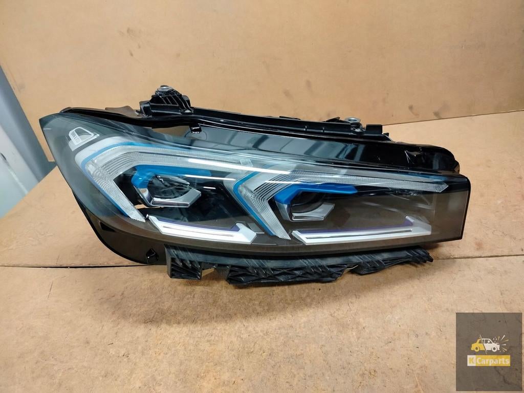 9450802, BMW G20 Lift Full Led blauw rechts, Petuelring 130
80788  Munich, DE, Gebruikt, Info@bmw.de, BMW