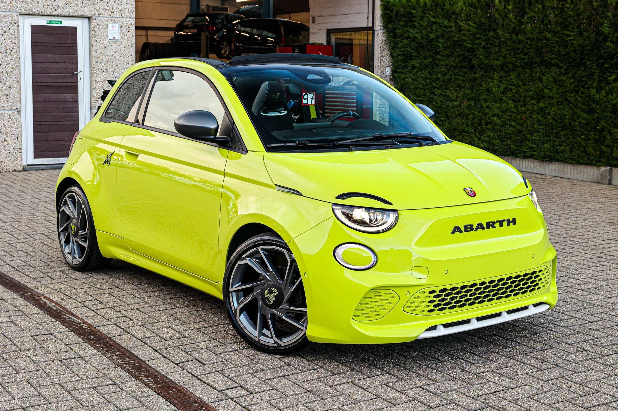 Abarth 500e SCORPIONISSIMA-UITVOERING*CABRIO*AUTOMAAT*ACHTER, Autos, https://public.car-pass.be/vhr/ba1f1daa-e5e2-4955-b742-1264538ed229