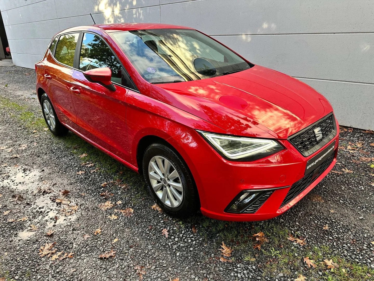 SEAT Ibiza Ibiza 1.0i MPI !* Navi/camera*, Autos, Rouge, 80 ch, Achat, Euro 6