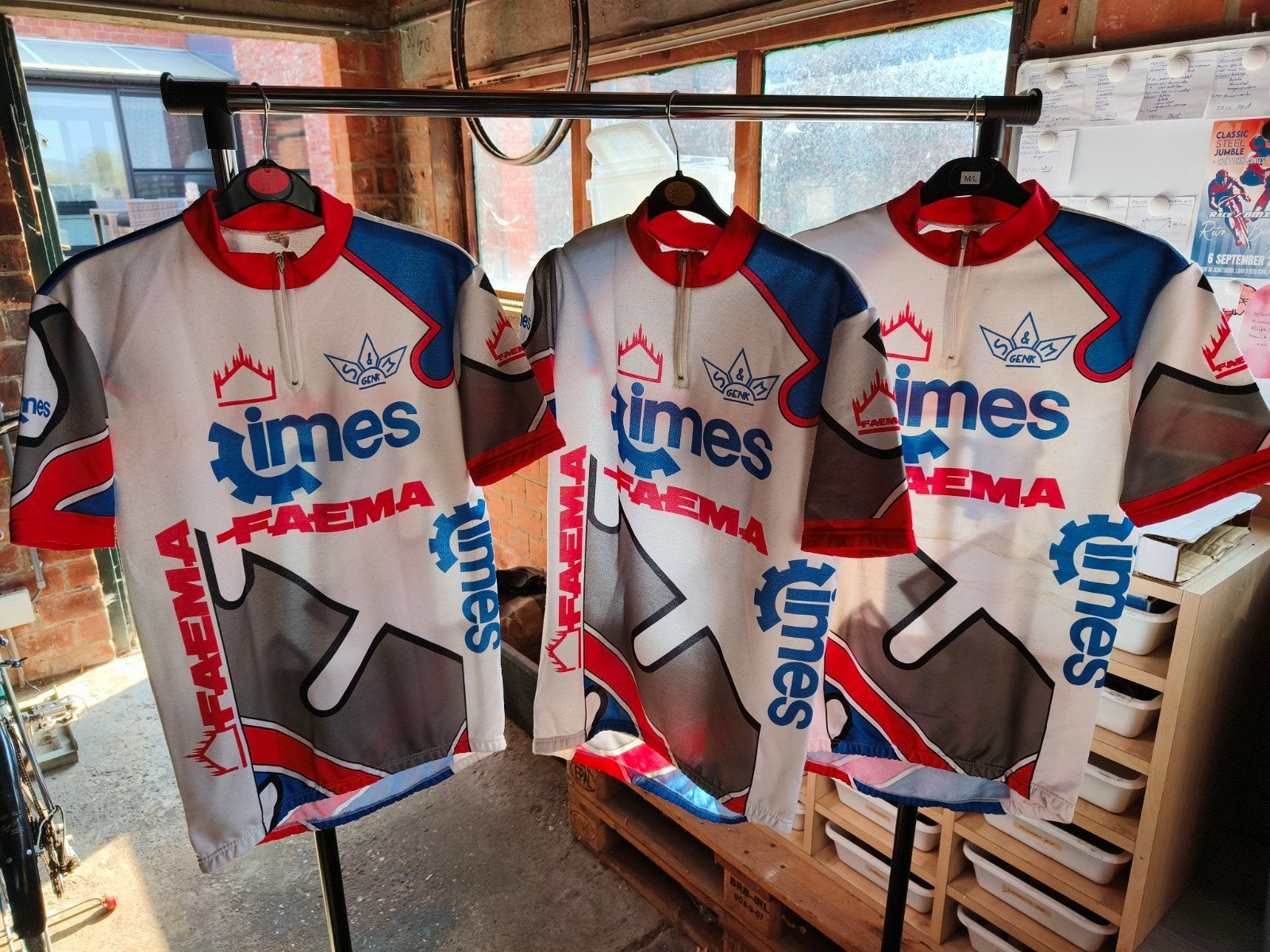 3x faema retro koerstruitjes en broek te koop!!, Fietsen en Brommers, Ophalen of Verzenden