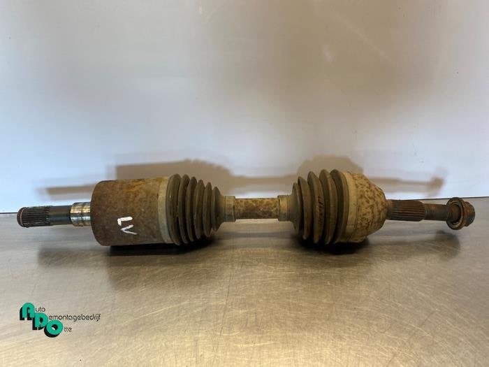 Arbre de transmission avant gauche d'un Jeep Cherokee (Chero, Jeep, -, 3 mois de garantie, Utilisé