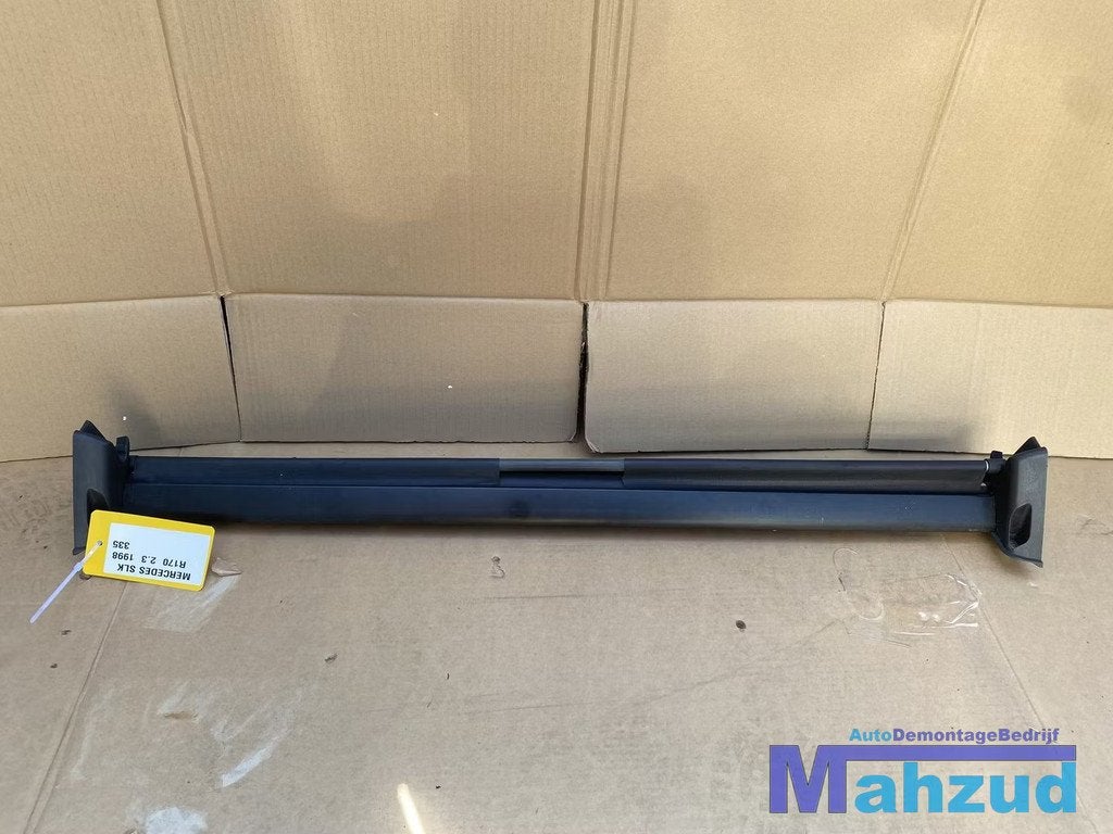 MERCEDES SLK R170 Rolhoes kofferbak 1996-2004, Mercedes-Benz AG, Mercedes-Benz, Utilisé, Mercedesstrasse 120
70372  Stuttgart, DE