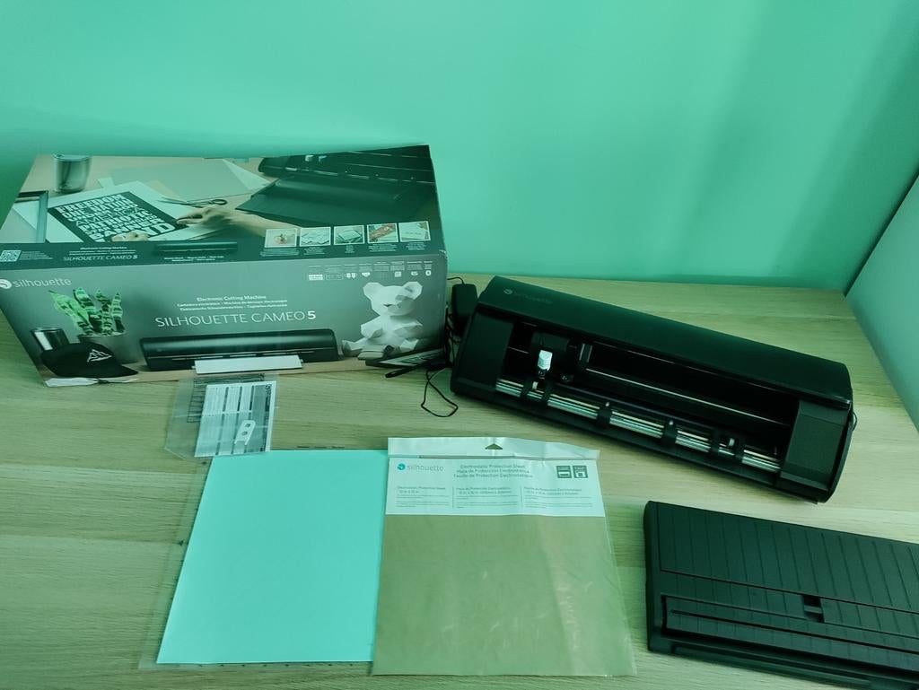 Silhouette cameo 5 + loklik auto heat press, Hobby en Vrije tijd, Ophalen