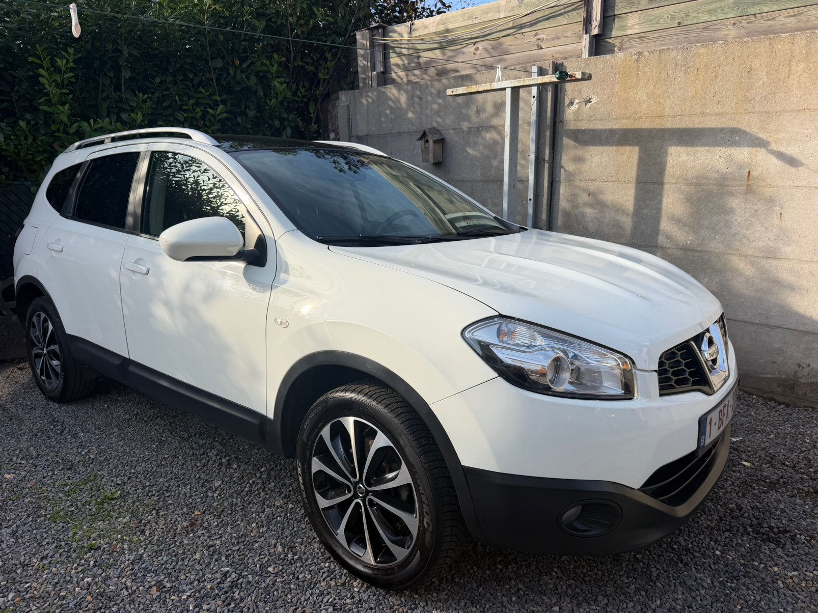 Nissan Qasqai 1.5 dci met 7 placen heel mooi auto, Auto's, Euro 5, https://public.car-pass.be/recalls?lang=nl, Bedrijf, 5 deurs