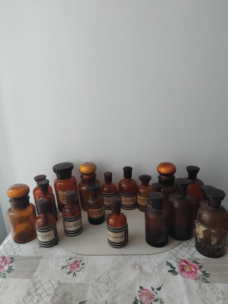 Vtg./Set Van 20 st.Apothekers Flessen., Antiek en Kunst, Ophalen of Verzenden