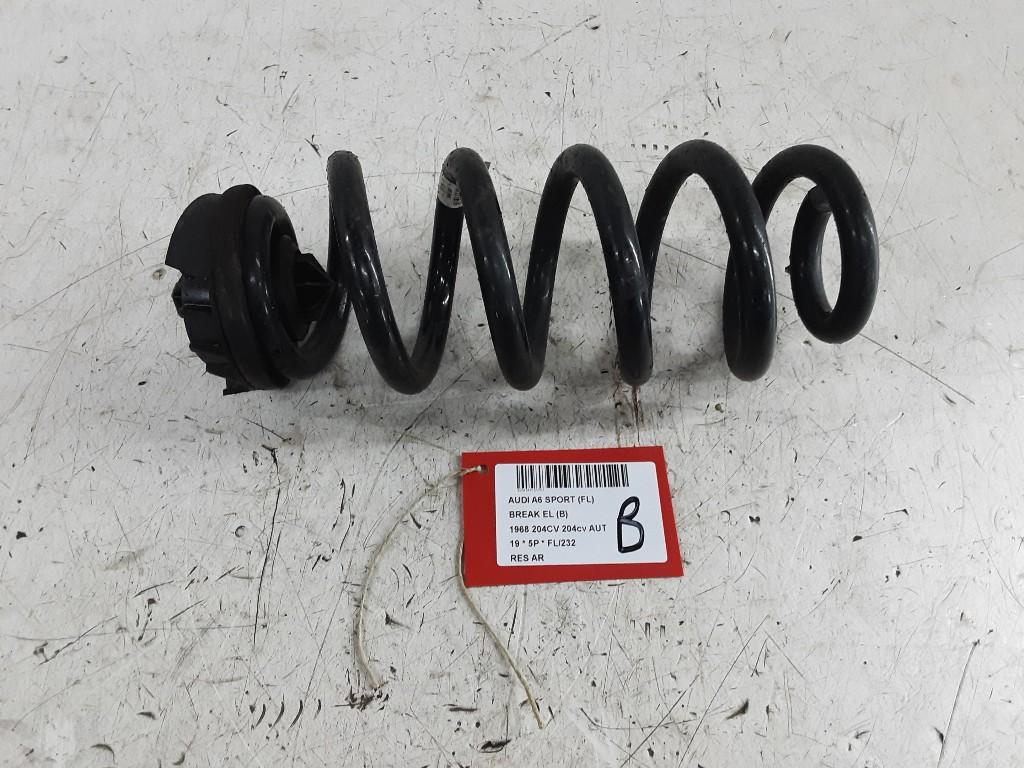 SCHROEFVEER ACHTER Audi A6 Avant (C8) (01-2018/-), Gebruikt, Mevr. I. Hauben, Audi, Rue de l'Espoir 34 34
4030  GRIVEGNÉE, BE