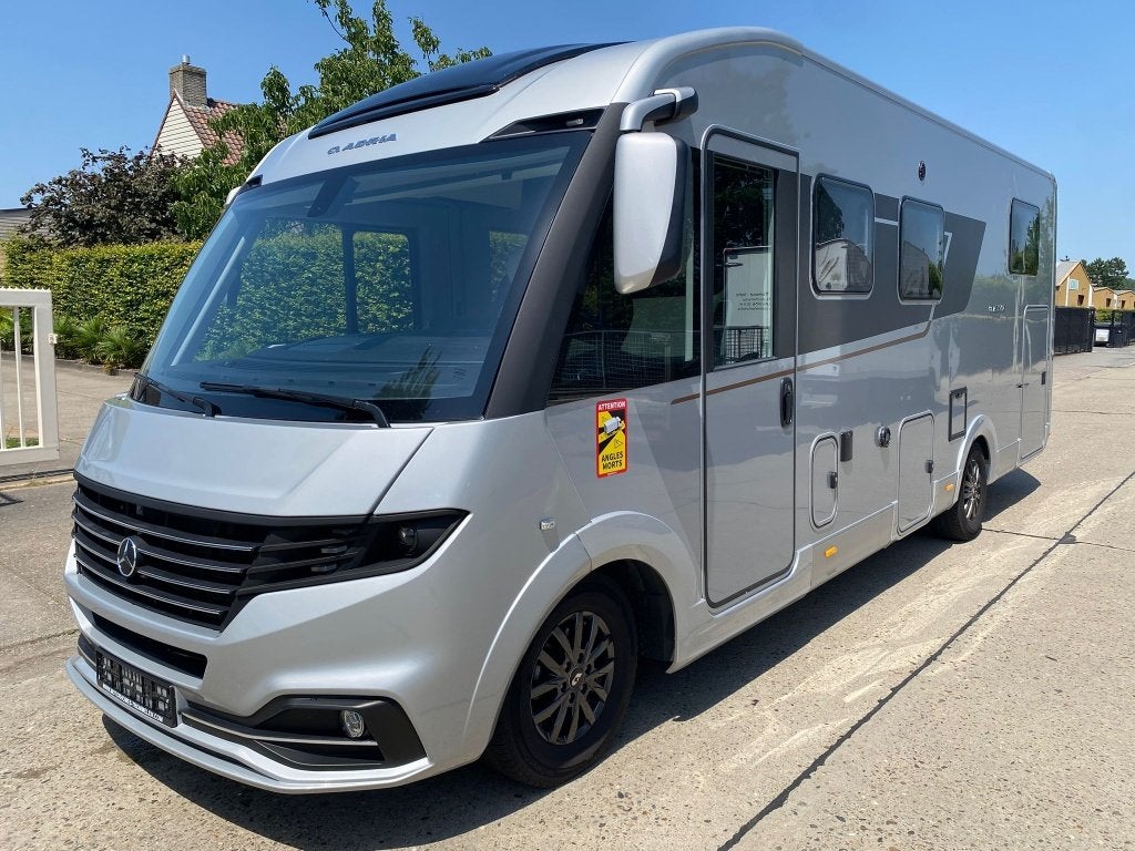 Adria Supersonic 780 DL Automaat, Caravans en Kamperen, Mobilhomes, Vloeistofverwarming, Douche, Bedrijf, Diesel
