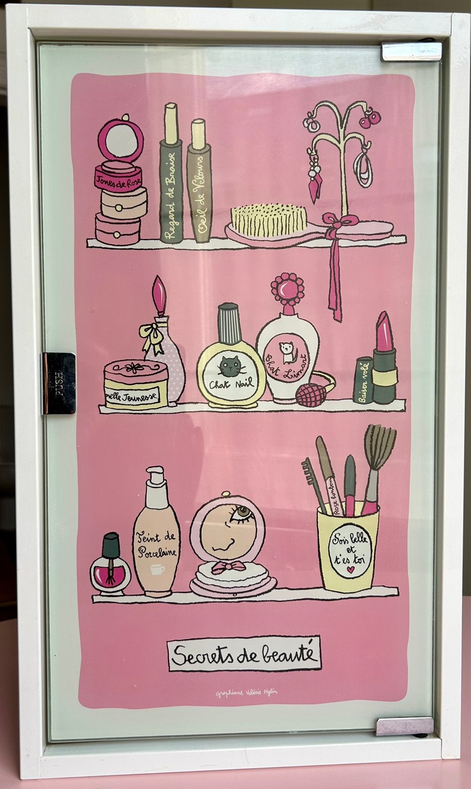 Petite armoire métallique Secrets de beauté, Enlèvement, Utilisé