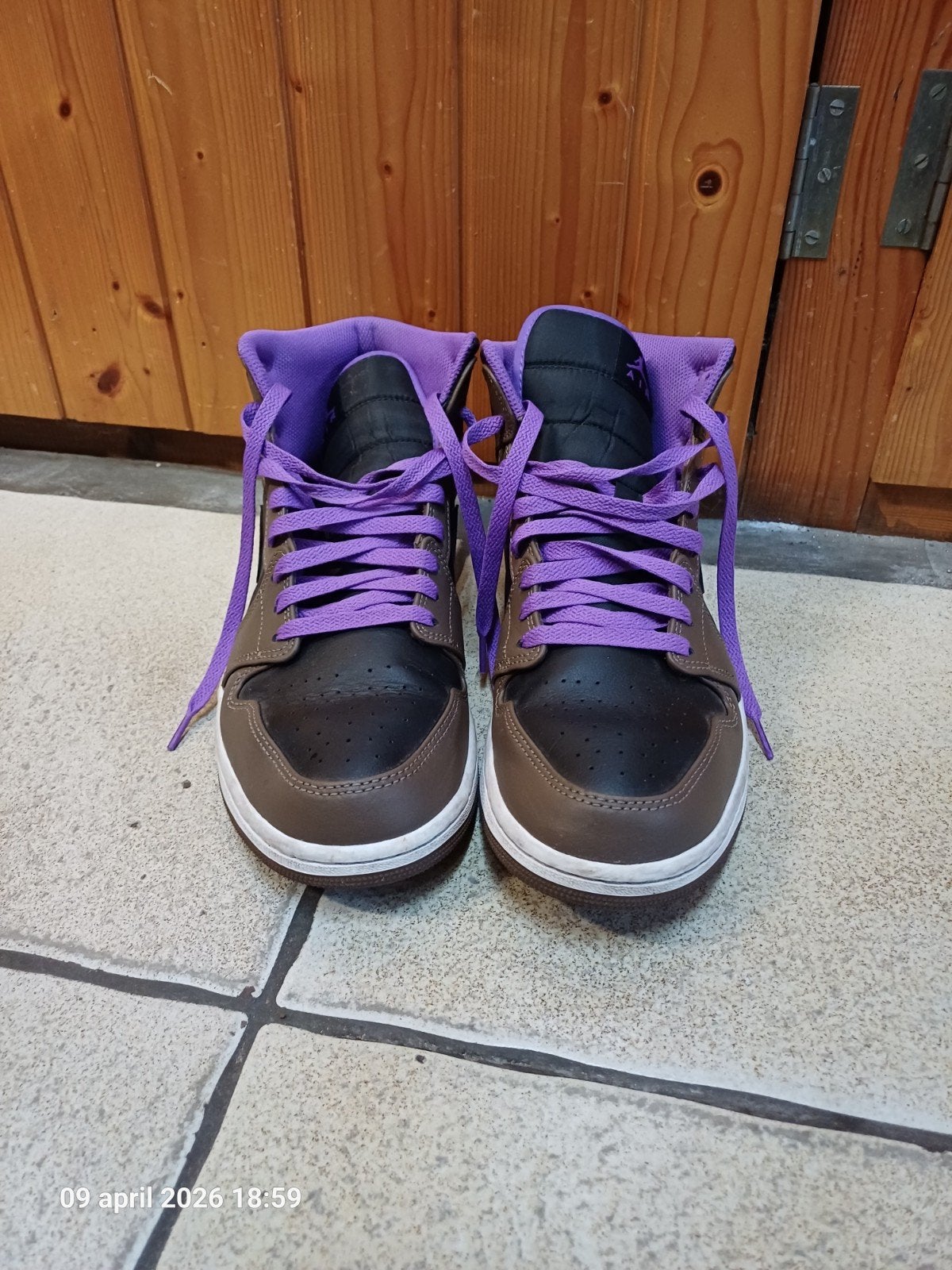 Nike Air Jordan 1 mid, Ophalen, Bruin