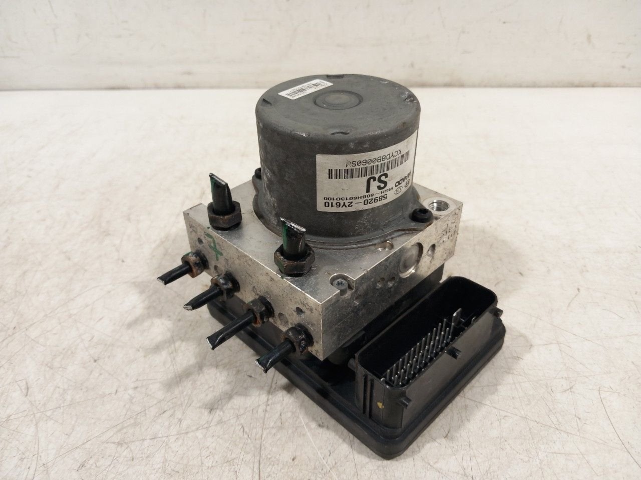 Abs pomp Hyundai iX 35, Onderdelen@venauto.nl, Van der Ven Autorecycling B.V., Gebruikt, Ettenseweg 76, 4706 PB Roosendaal, The Netherlands