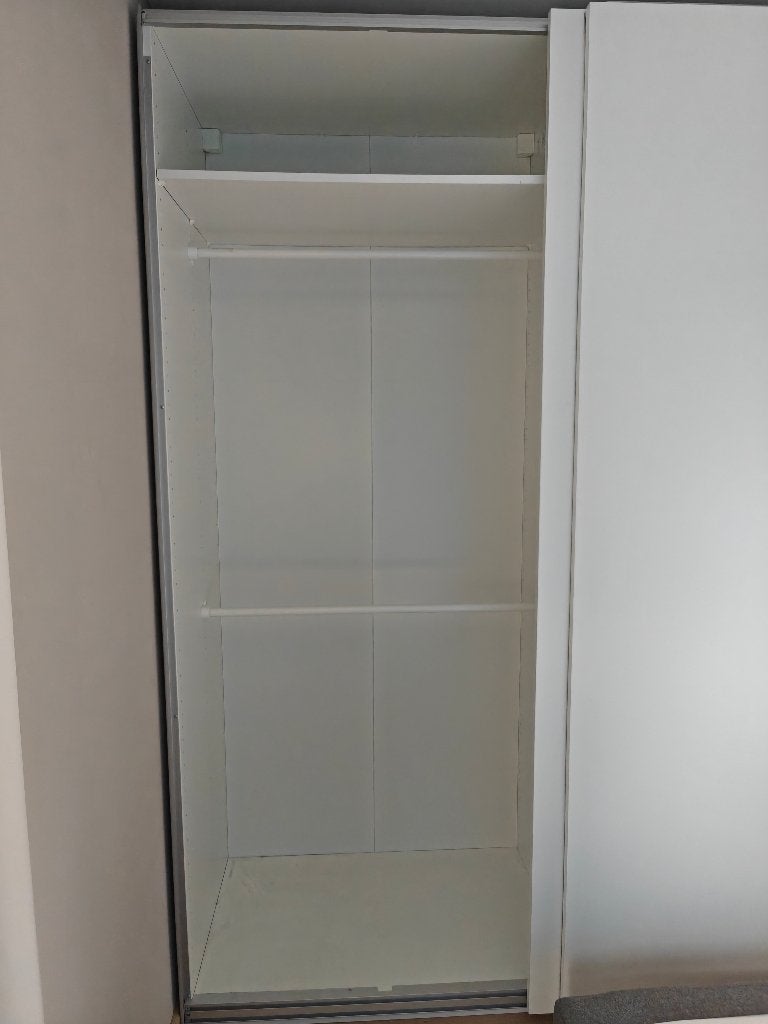 Ikea pax kast, 100 tot 150 cm, 200 cm of meer, Wit, Zo goed als nieuw