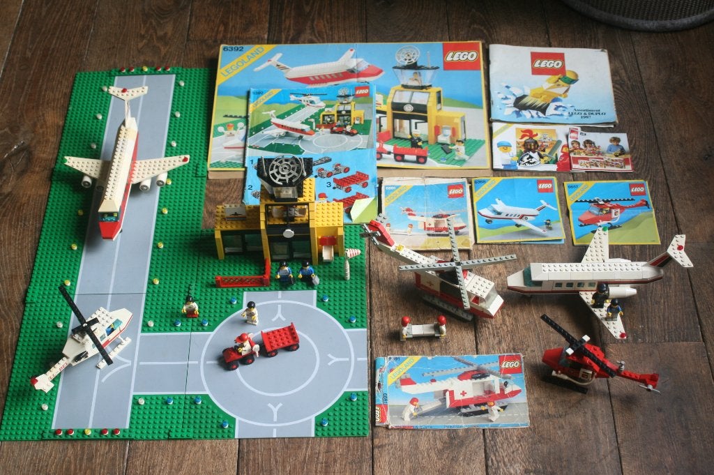 Lego Airport 6392 + 3 sets gratuits + manuel, Enlèvement ou Envoi, Pièces supplémentaires incluses, Lego, Ensemble complet
