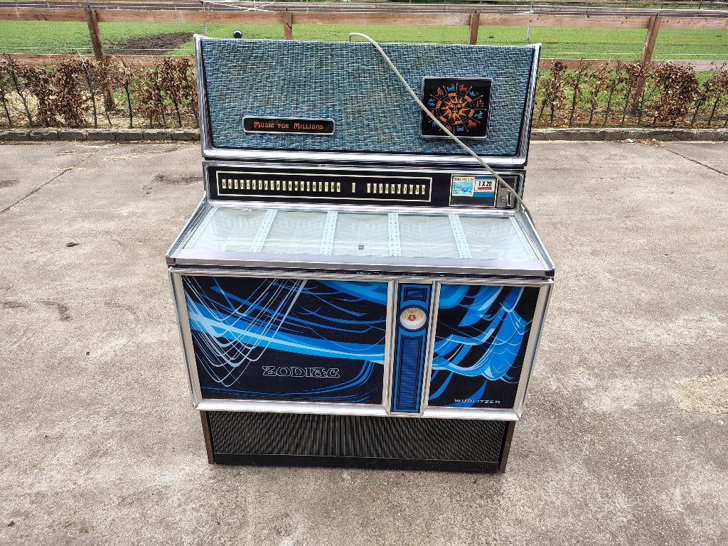 Wurlitzer 3500/ Zodiac (1971) jukebox, Enlèvement, Wurlitzer