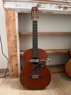 Morris G-200 gitaar, Musique & Instruments, Enlèvement, Utilisé