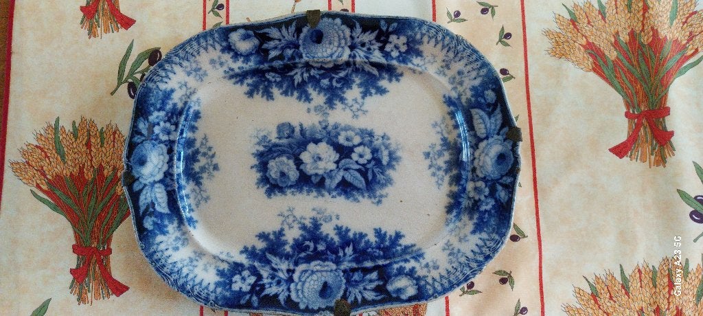 Grand plat ovale Boch Frères Keramis "Jardinière" (42 cm), Antiquités & Art, Enlèvement