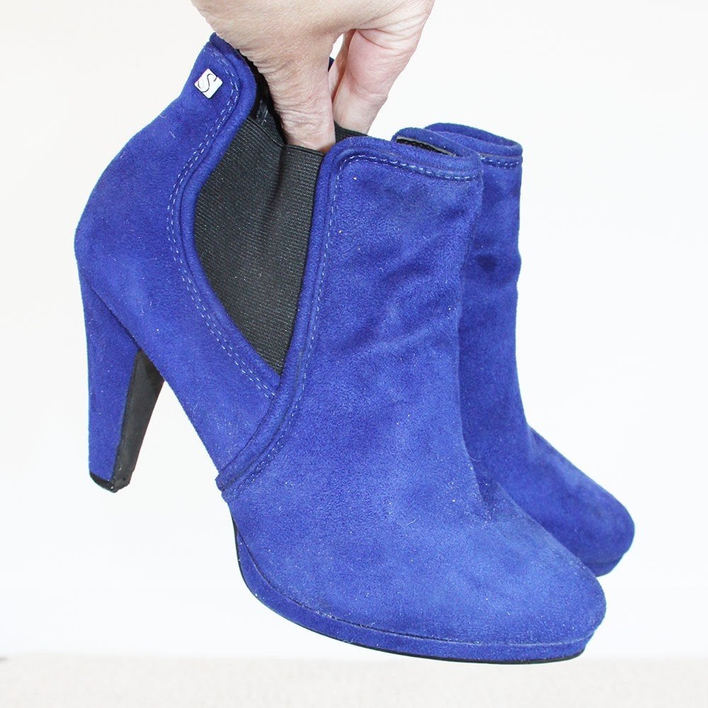 Mooie Blauw Suede S Laarsjes s3 (Maat 40) € 55,-, Lage of Enkellaarzen, Zo goed als nieuw, S -, Verzenden