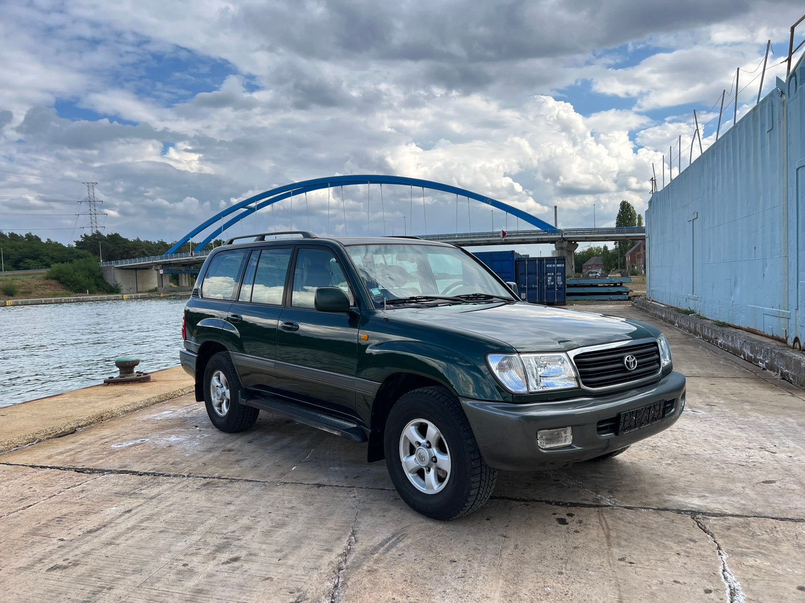 Wij kopen alle modellen *LAND CRUISER* (ook met schade), Entreprise, Achat, Landcruiser