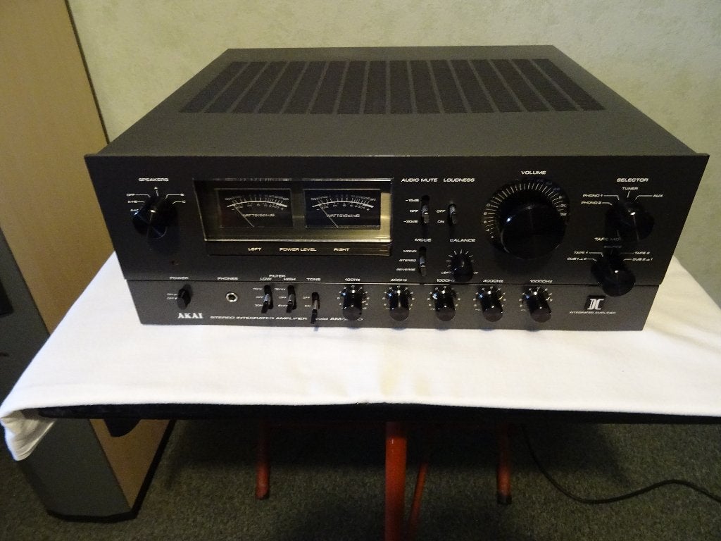 AMPLI AKAI AM 2950, Ophalen, Zo goed als nieuw