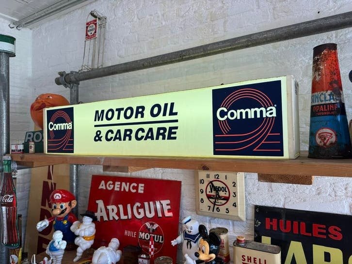 Vintage Comma Motor Oil & Car Care Lichtbak Reclamebord