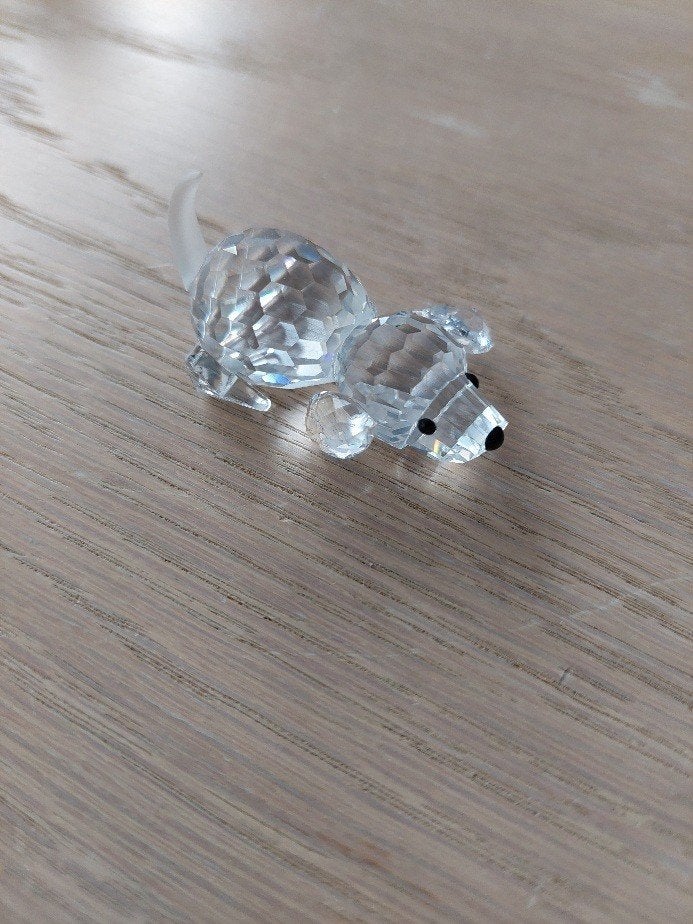 Swarovski beagle liggend, Envoi, Neuf, Figurine